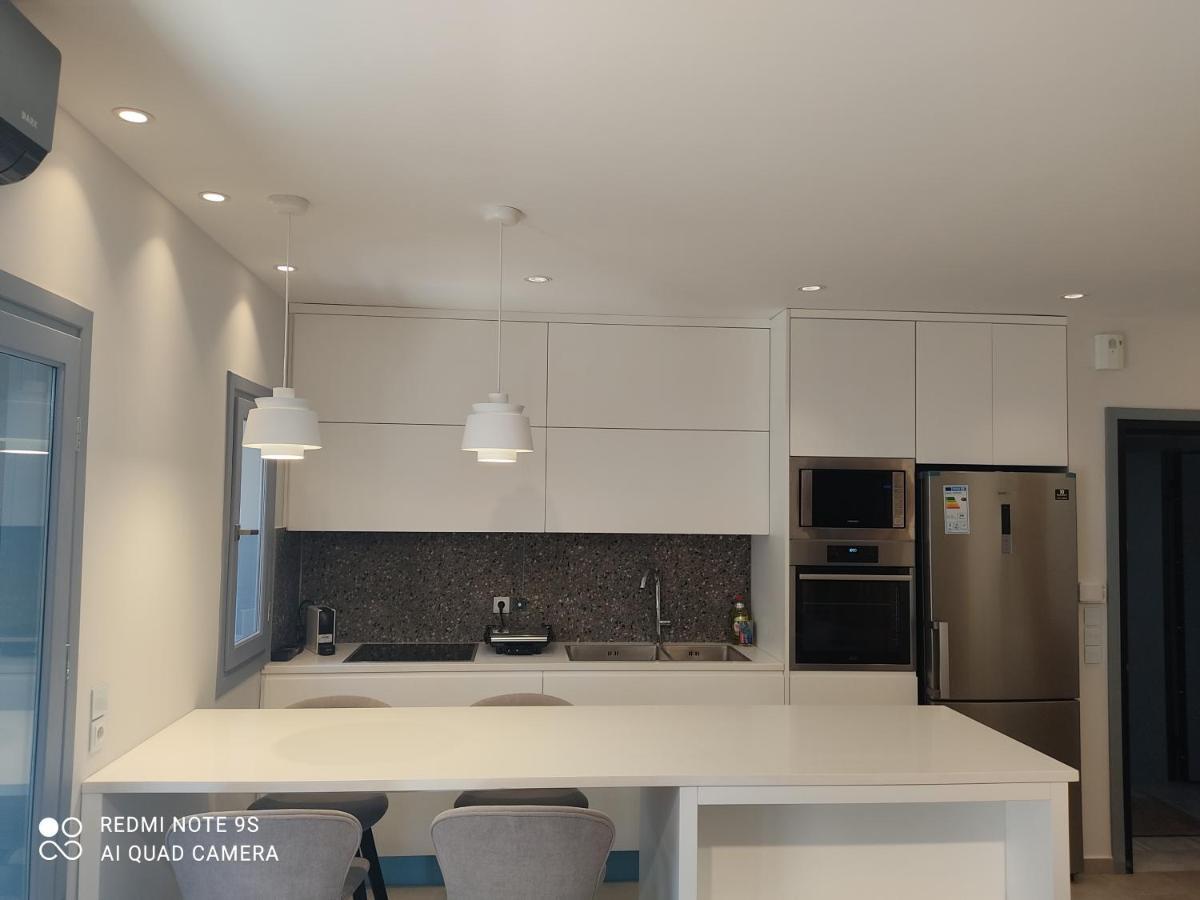 Blue Rose Luxury And Comfort Apartment At The Centre Of Preveza Exterior photo